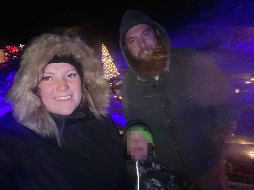 An Idaho family potentially saved Christmas this week for another family who lost control of their vehicle and slid into the frozen Snake River.