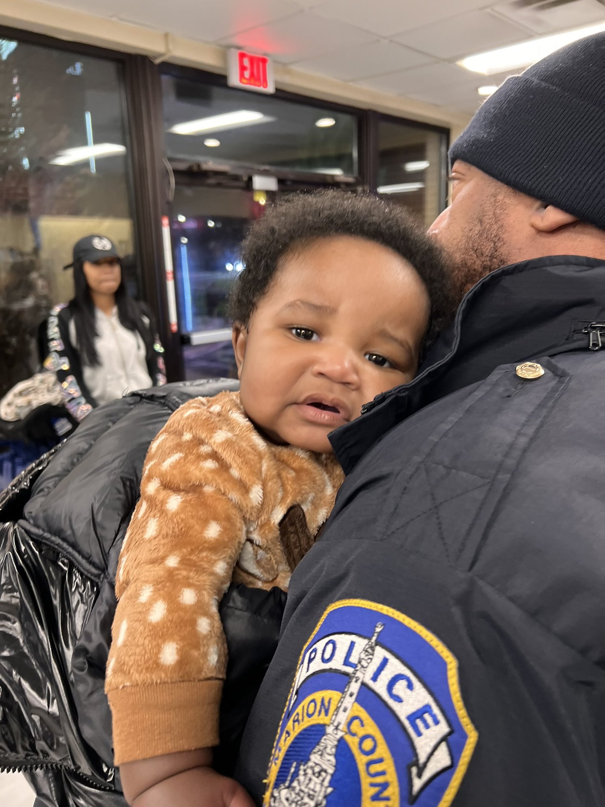 Police officers in Indianapolis unexpectedly discovered baby Kason Thomass in the parking lot of a shopping mall where they had stopped to eat.