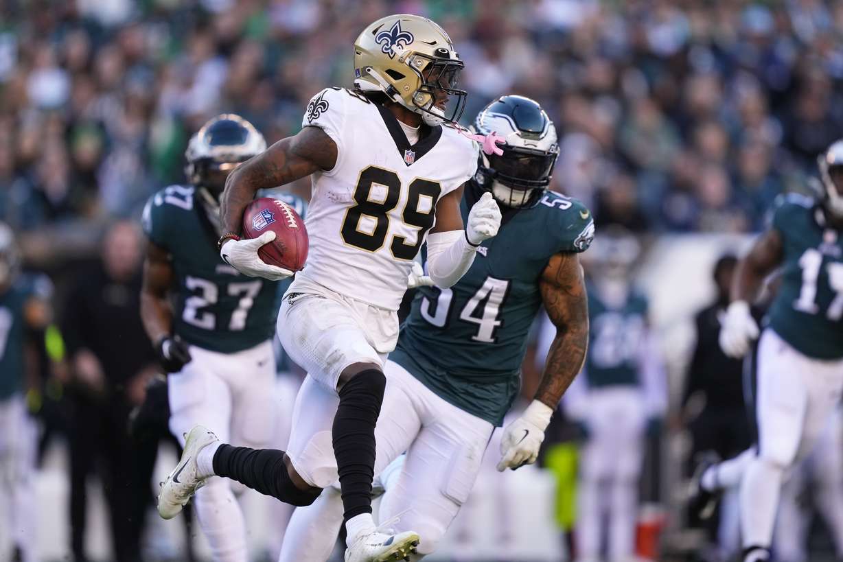 New Orleans Saints wide receiver Rashid Shaheed (89) carries in the second half of an NFL football game against the Philadelphia Eagles in Philadelphia, Sunday, Jan. 1, 2023.