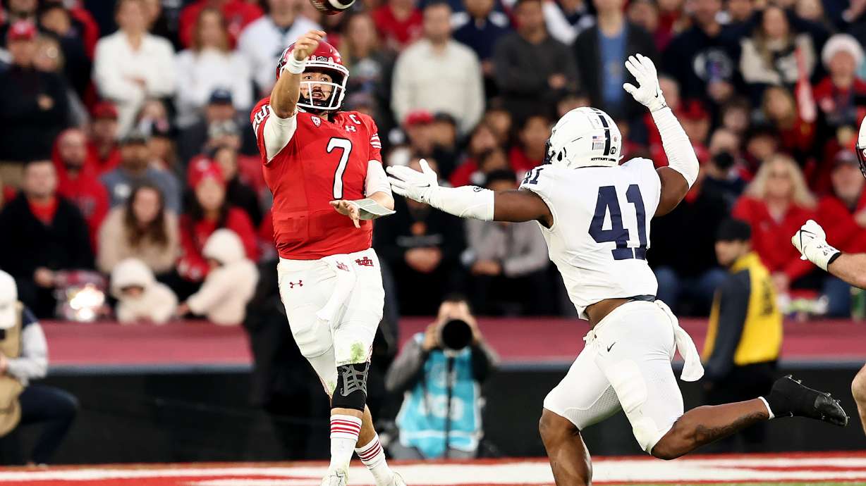 Utah Utes QB Cameron Rising (7) passes over Penn State Nittany Lions LB Kobe King (41) as Utah and Penn State play in the Rose Bowl in Pasadena, California, on Monday, Jan. 2, 2023. Penn State won 35-21.