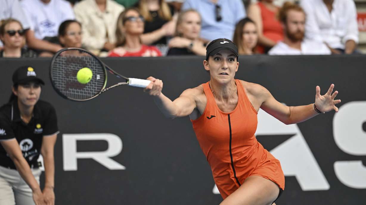Spain's Rebeka Masarova plays a shot against USA's Coco Gauff in the final of the ASB Classic tennis event in Auckland, New Zealand, Sunday, Jan. 8, 2023.