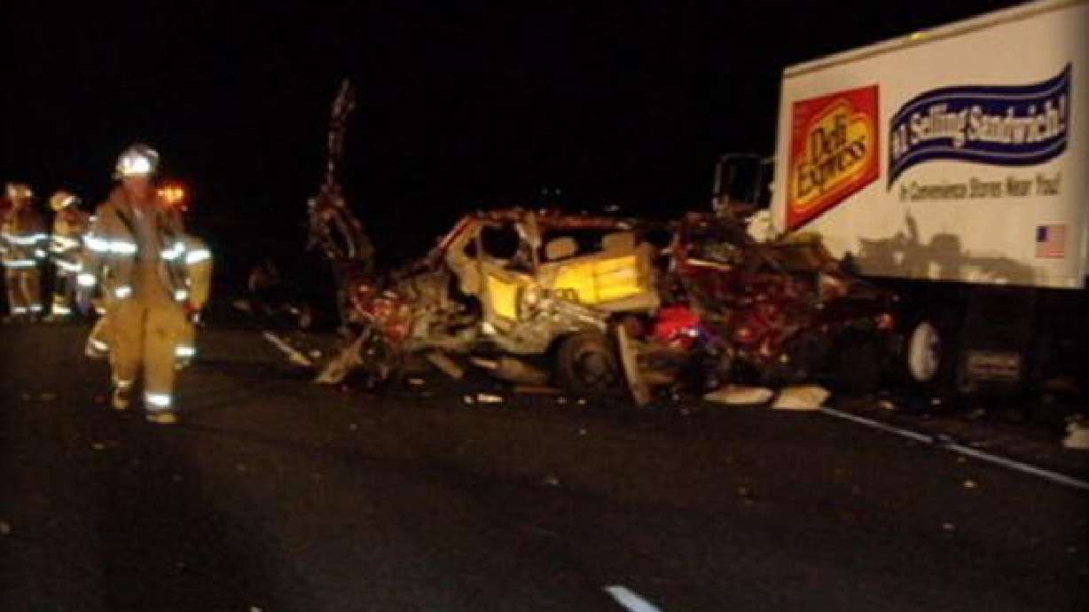 Crash near Paragonah Kills Teen