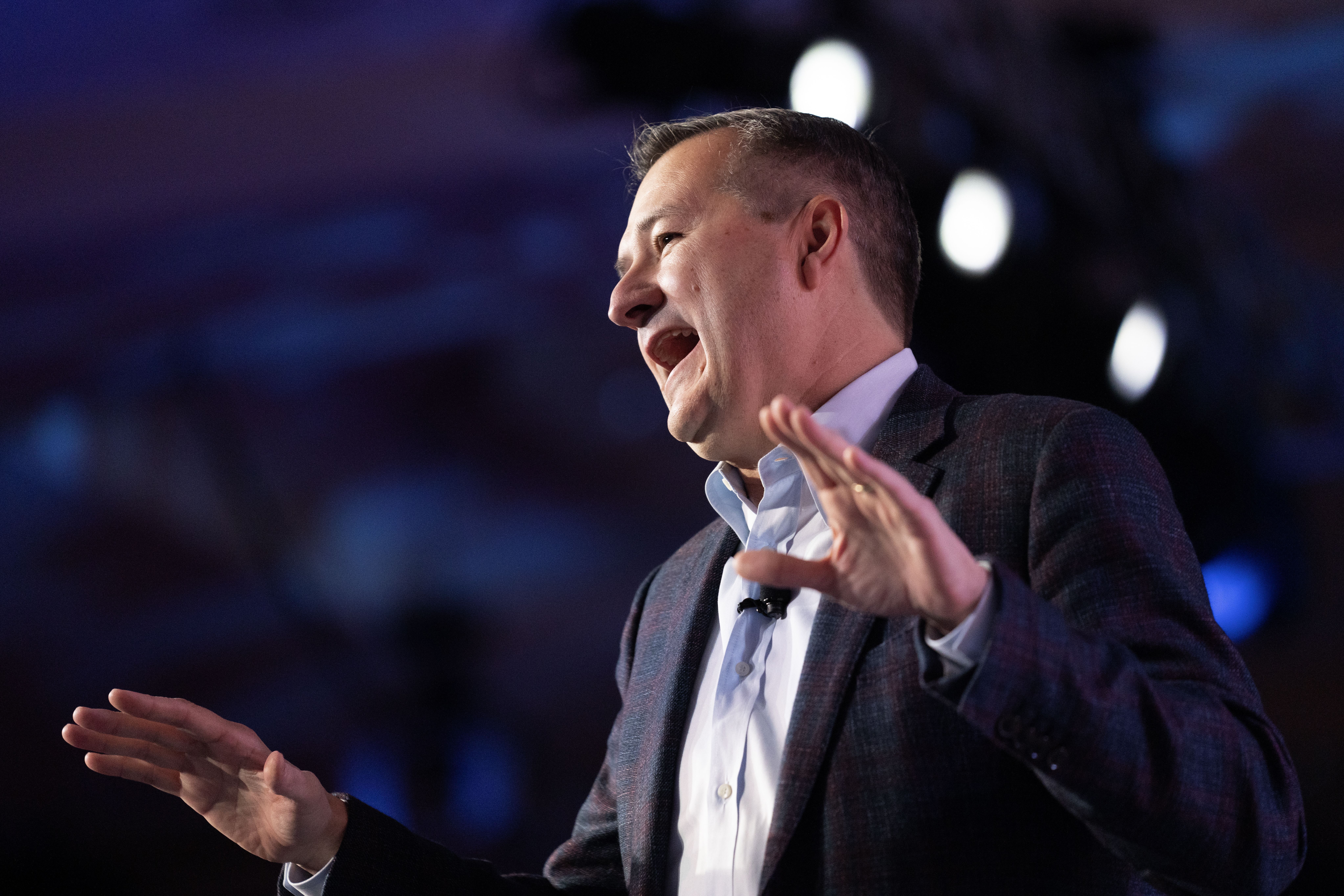 Chicago Cubs Chairman Tom Ricketts takes the stage on the opening day of the baseball team's fan convention Friday, Jan. 13, 2023, in Chicago. 