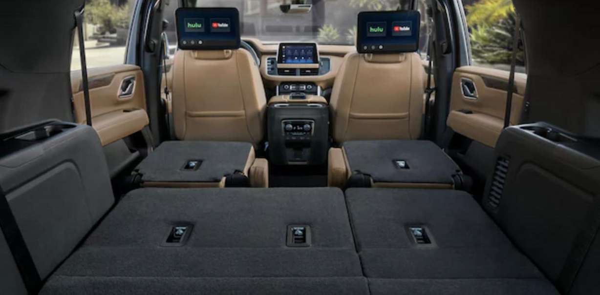 2023 Chevrolet Suburban High Country test drive review