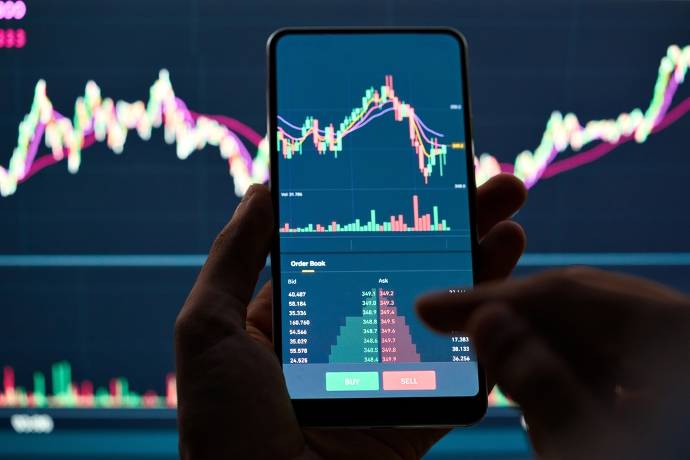 How to be a successful long-term investor