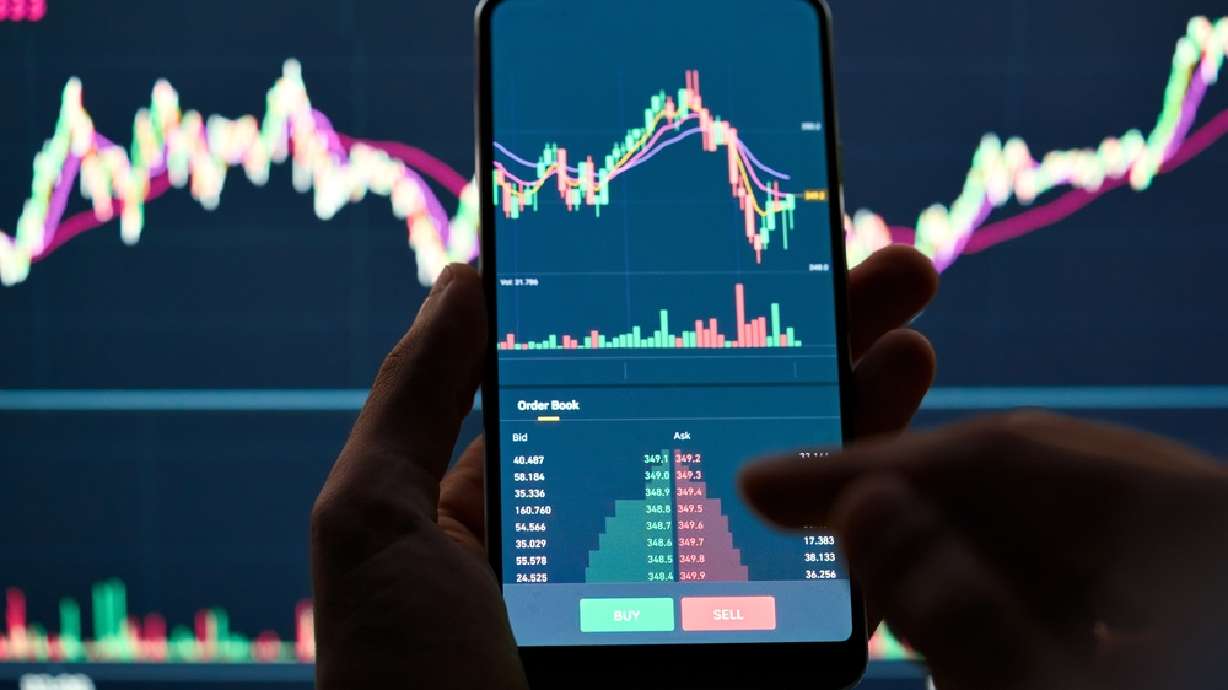 How to be a successful long-term investor