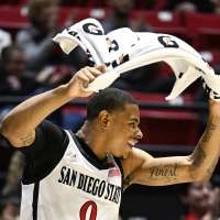 Canzano: San Diego State stays put ... for now