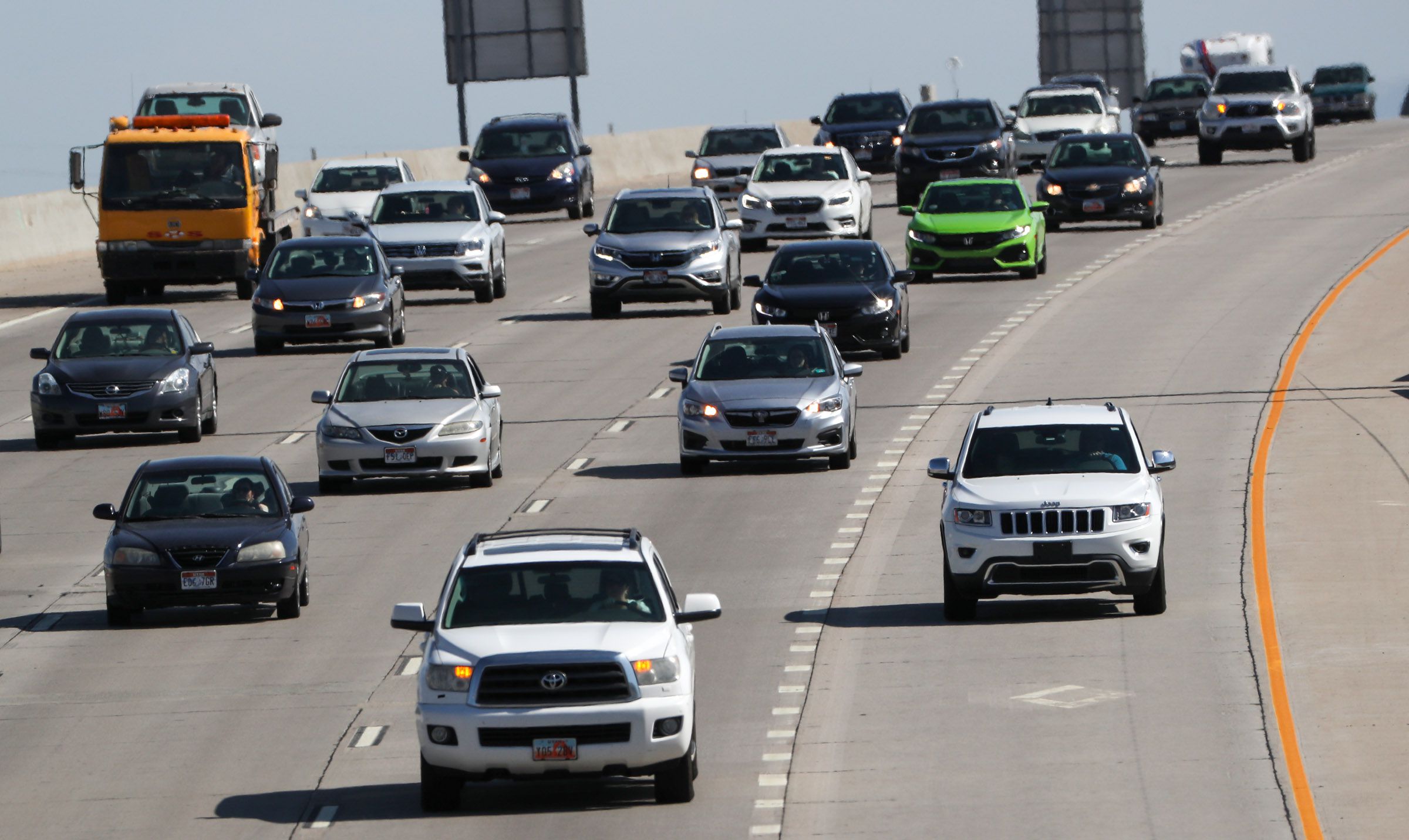 Traffic on northbound I-15 near 9000 South in Sandy is pictured on July 12, 2018. A newly filed bill would classify pregnant women as two people and therefore allow them to use the HOV lane on Utah highways.