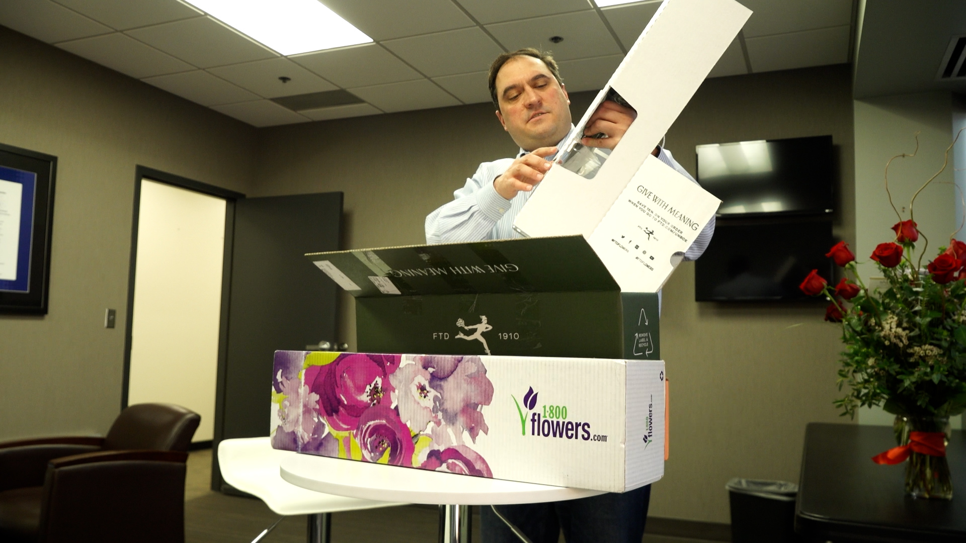 The bouquets KSL-TV ordered from national online sellers came packaged in shipping boxes and needed their stems cut and blooms arranged.