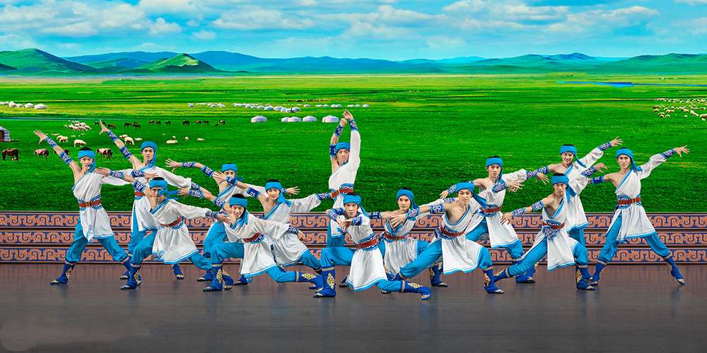Shen Yun introduces audience to realm of divinely inspired beauty and artistic mastery