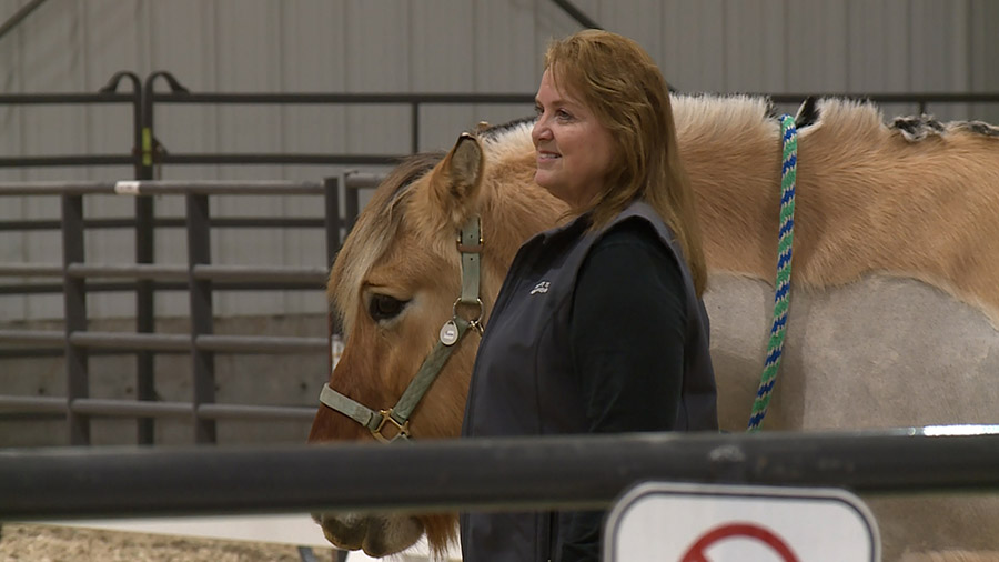 Eileen White with horse Sven.