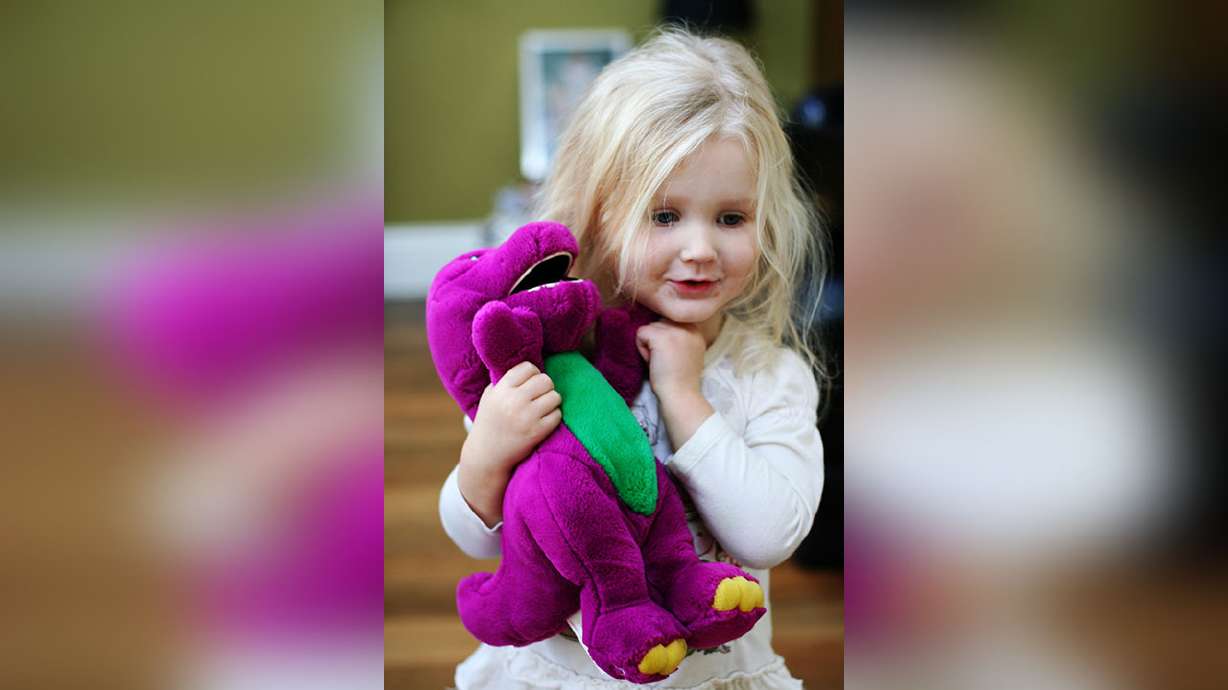 Toy giant Mattel announced Monday that Barney, the friendly purple dinosaur, is making a triumphant return to TVs and toy shelves next year.