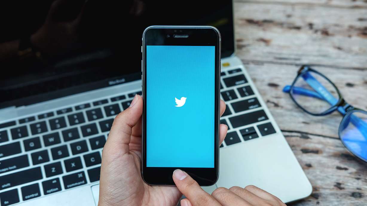 Twitter Blue subscribers will be the platform's only users able to use text messages as a two-factor authentication method.
