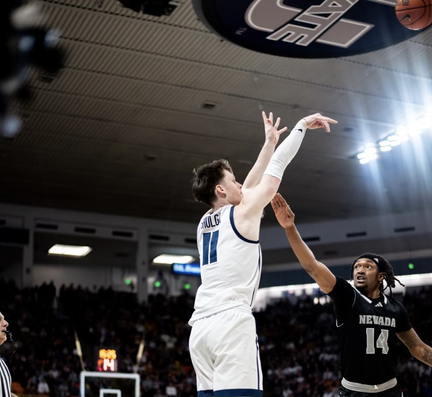 Utah State extinguishes 21-point deficit, nabs big win over Nevada