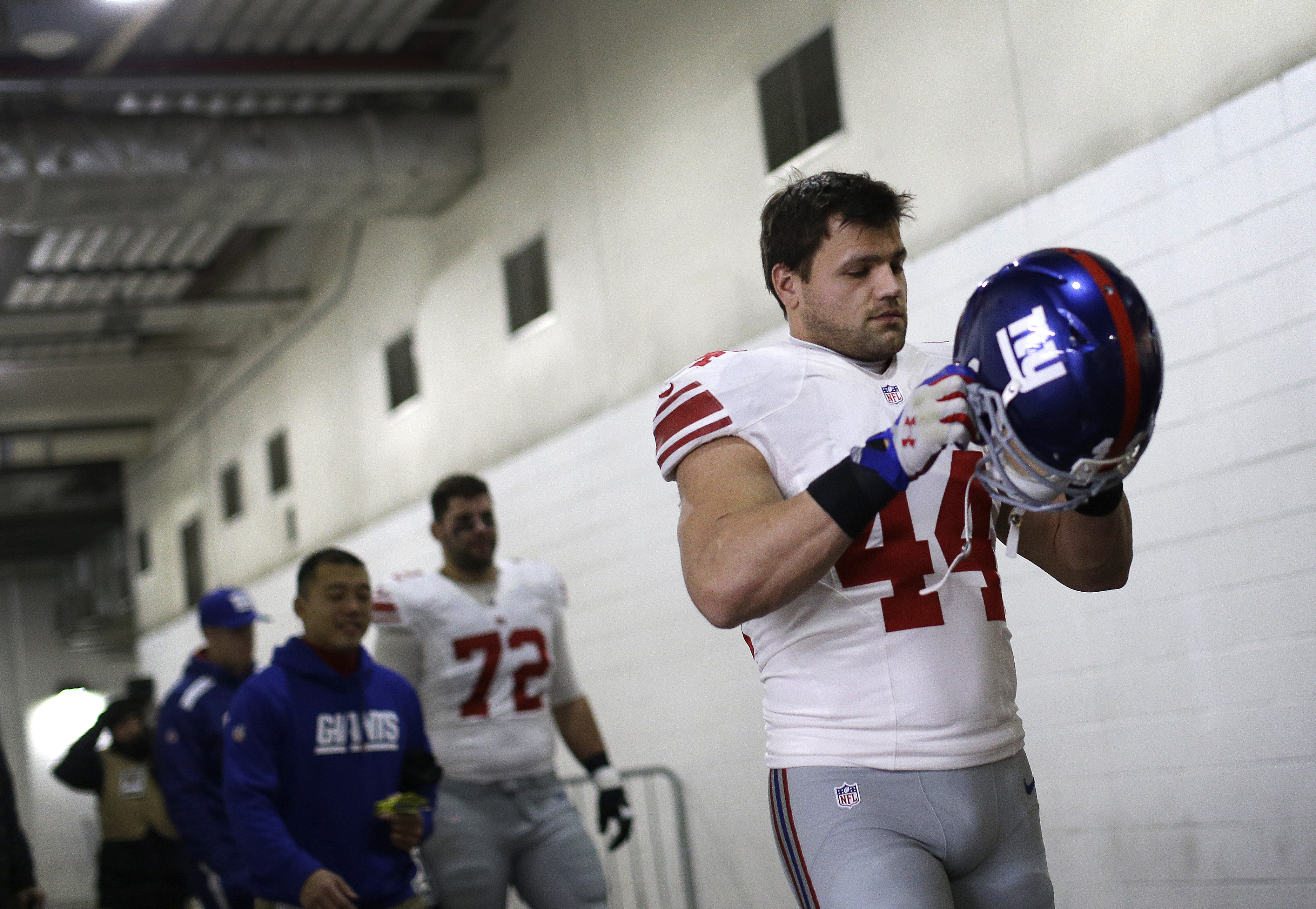 New York Giants running back Peyton Hillis seen on Dec. 1, 2013, in Landover, Md., said he is on the road to recovery after he nearly died while saving his two children from drowning in Florida. 