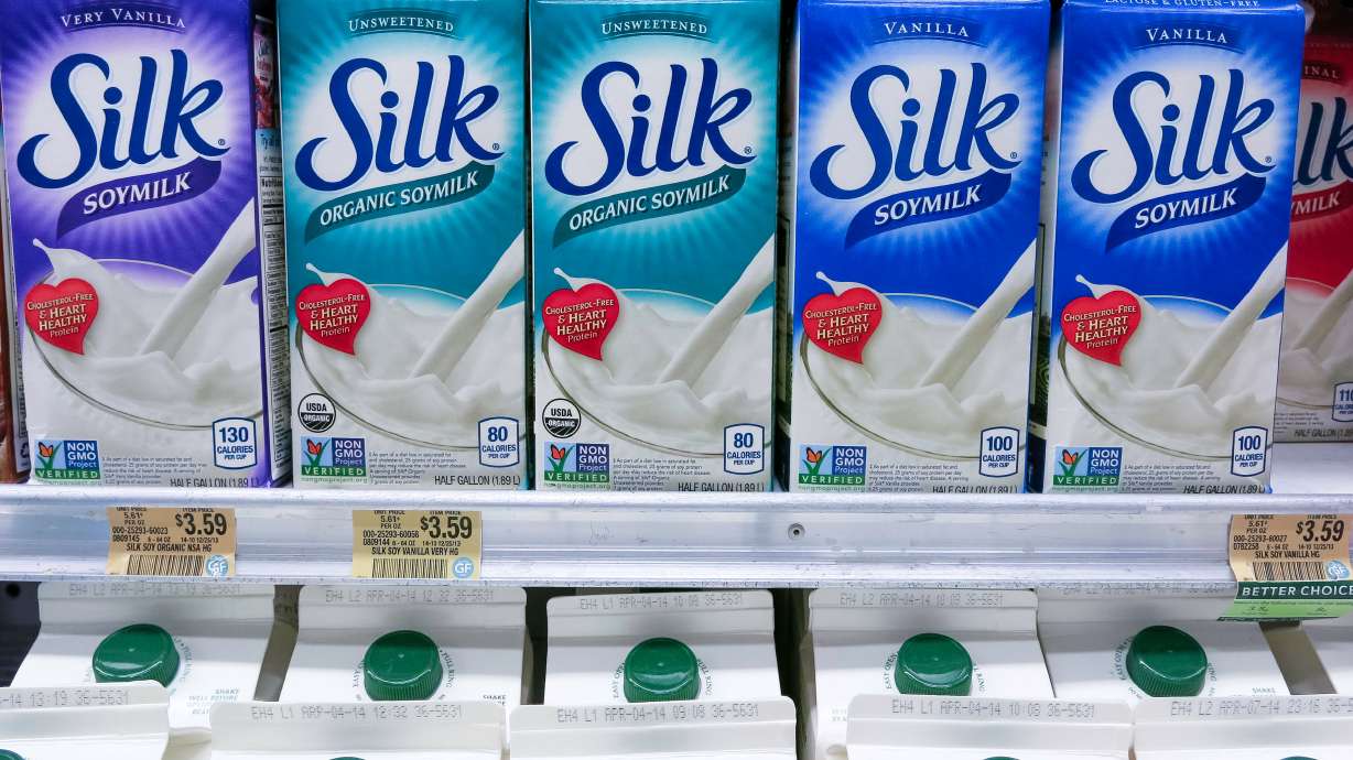 The FDA issued guidance that says plant-based beverages don’t pretend to be from dairy animals – and that U.S. consumers aren’t confused by the difference.