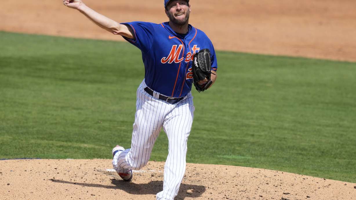 New York Mets starting pitcher Max Scherzer throws during the third inning of a spring training baseball game against the Washington Nationals, Friday, March 3, 2023, in Port St. Lucie, Fla.