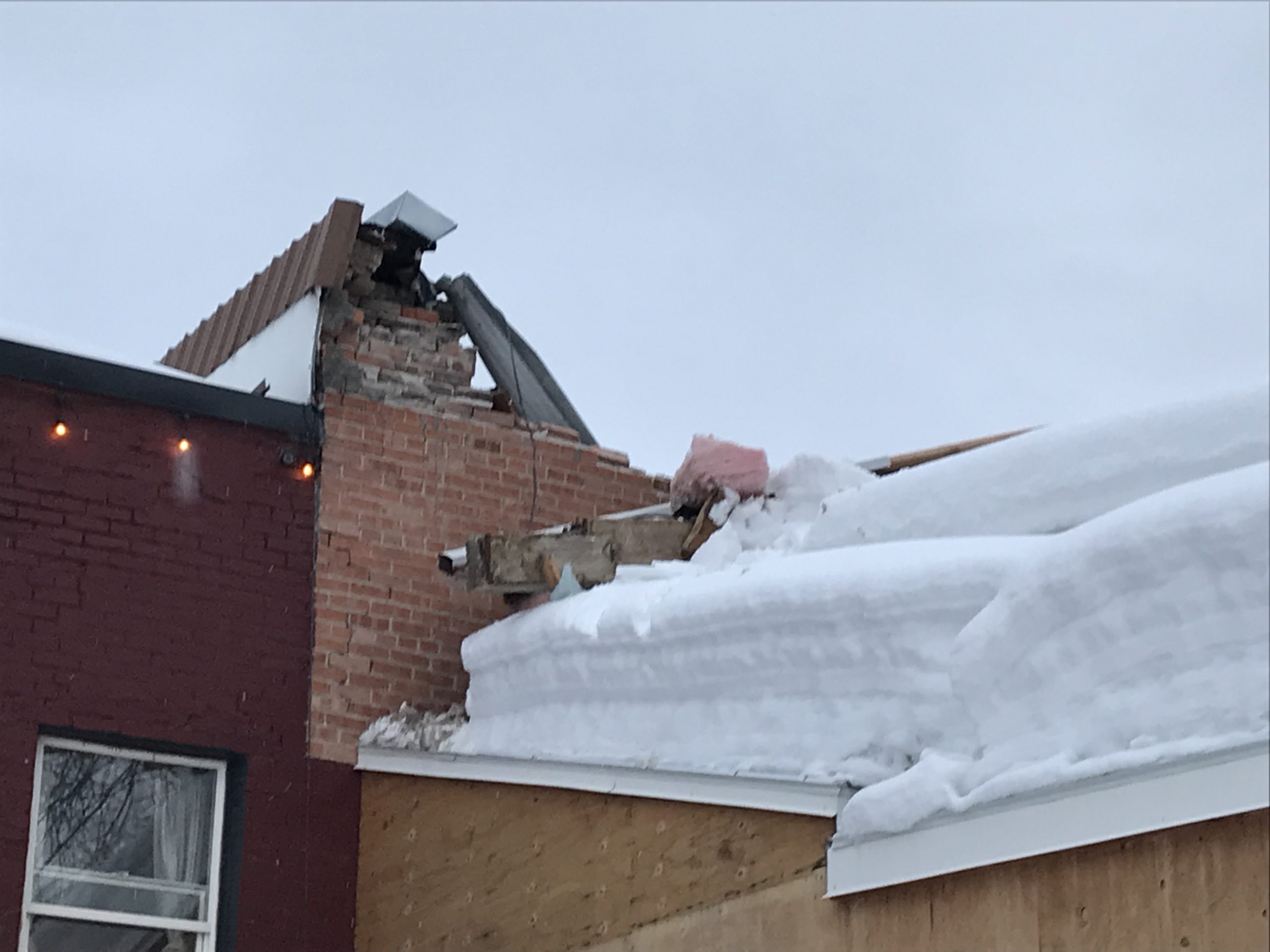 Blue Moon Bar and Grill collapsed in Lava Hot Springs Wednesday afternoon. Insurance investigators are working to determine the cause of the collapse.