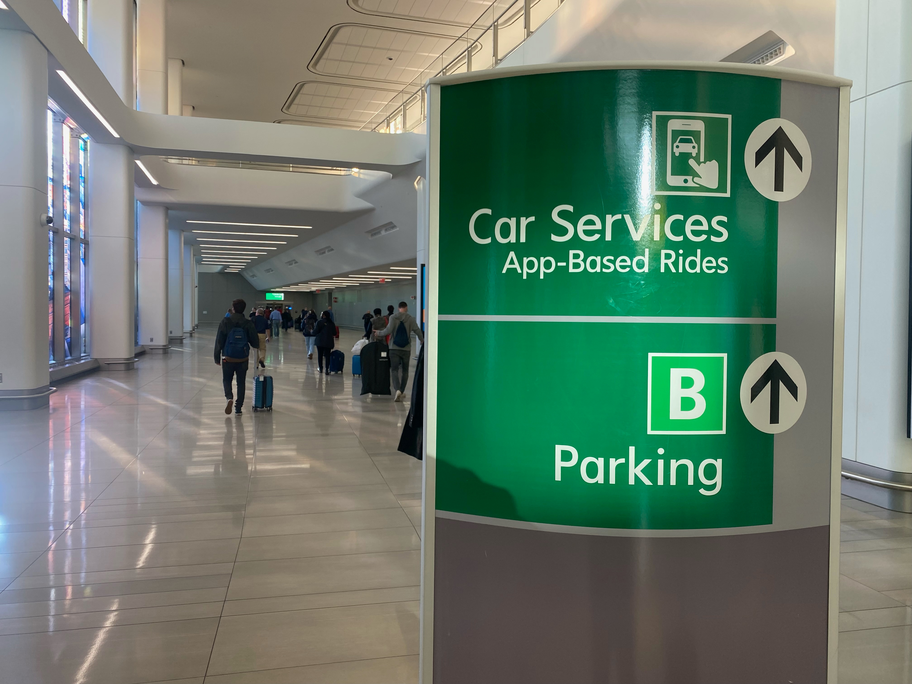 The ride-hailing company said it was adding step-by-step instructions in the app to guide people through the airport and get them smoothly from the gate to their Uber pick-up location.
