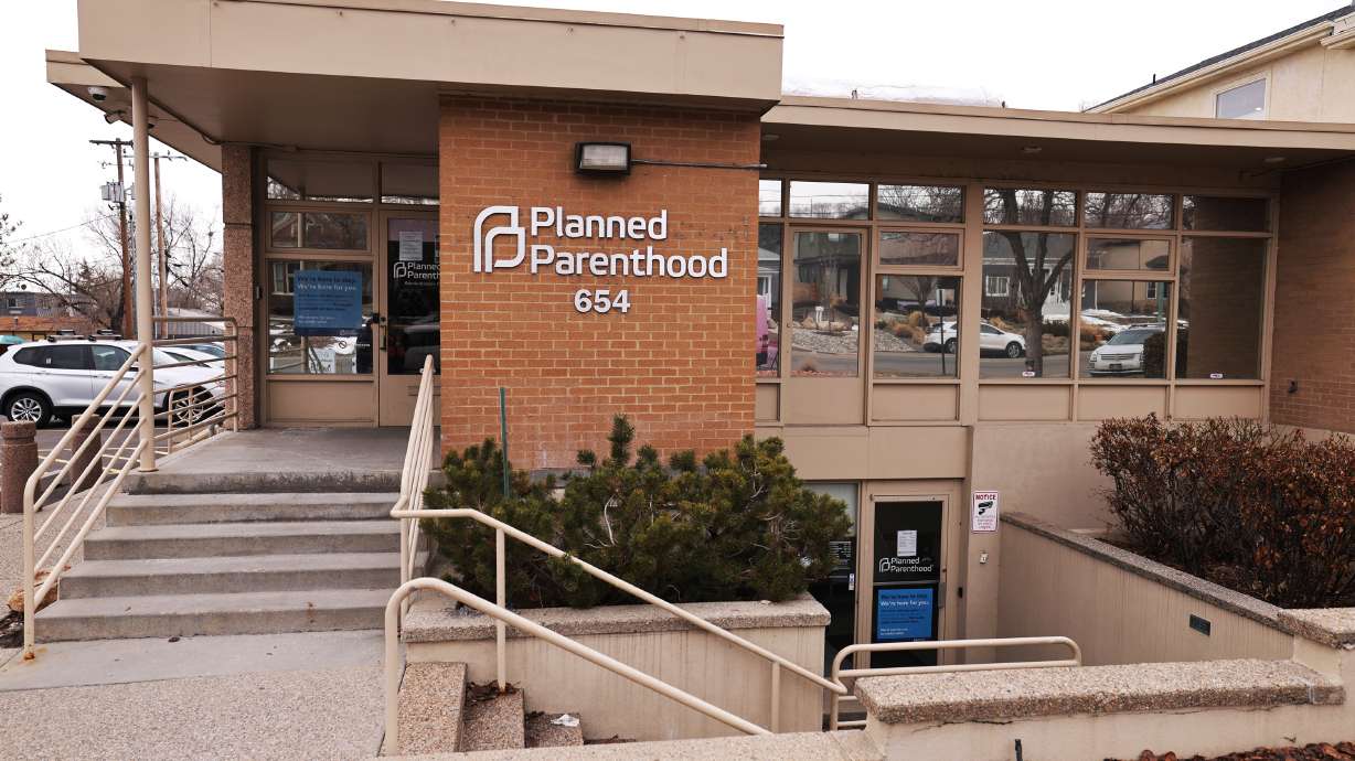 The West Wendover city council on Tuesday halted plans for an abortion clinic just two hours from Salt Lake City.