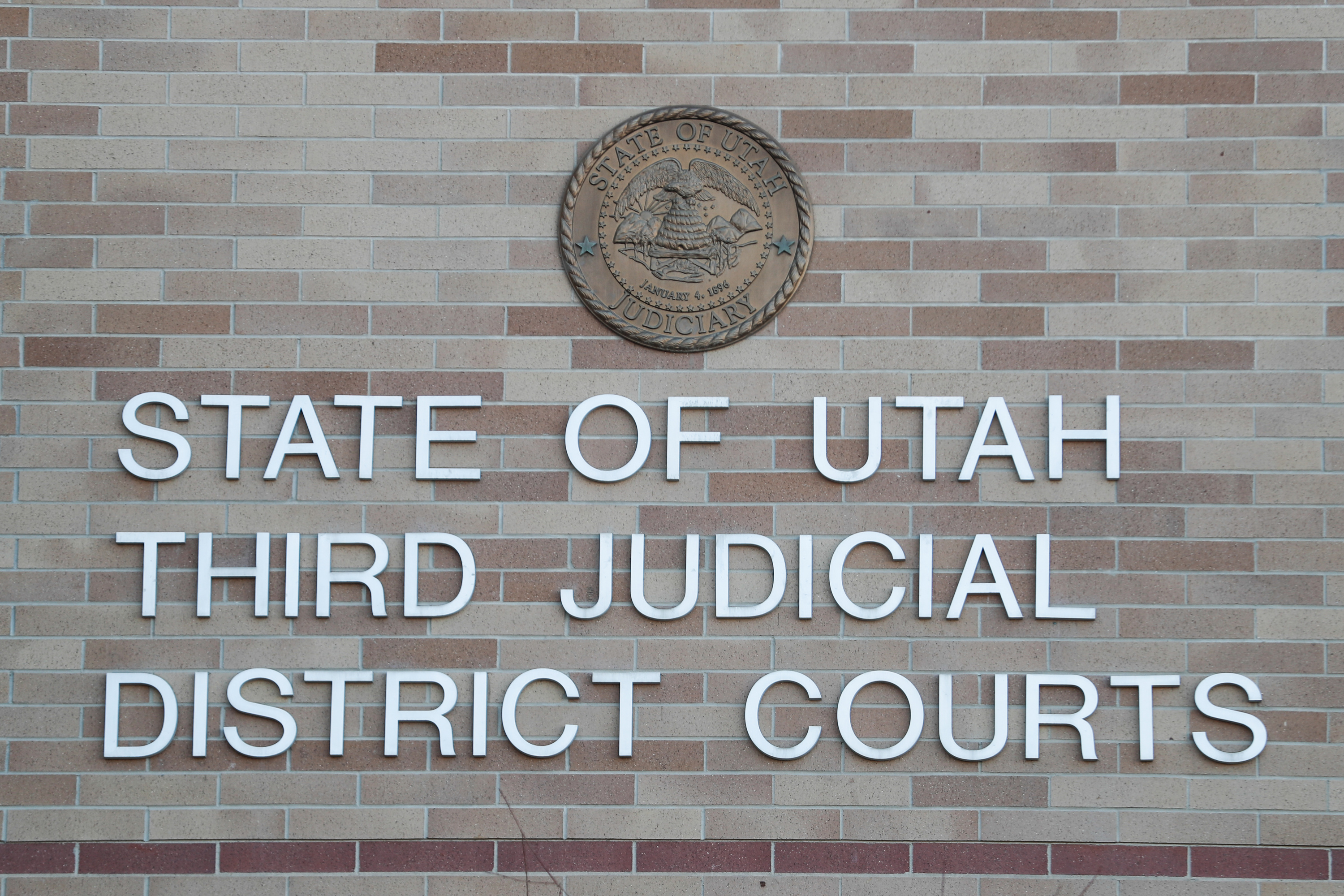 A Salt Lake man turned a shoplifting case into a child kidnapping investigation, and more, according to police.