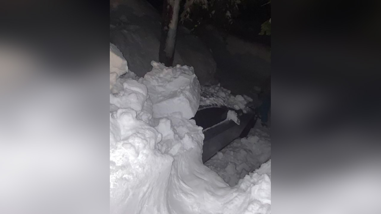 Utah avalanche forecasters warn of roof avalanches