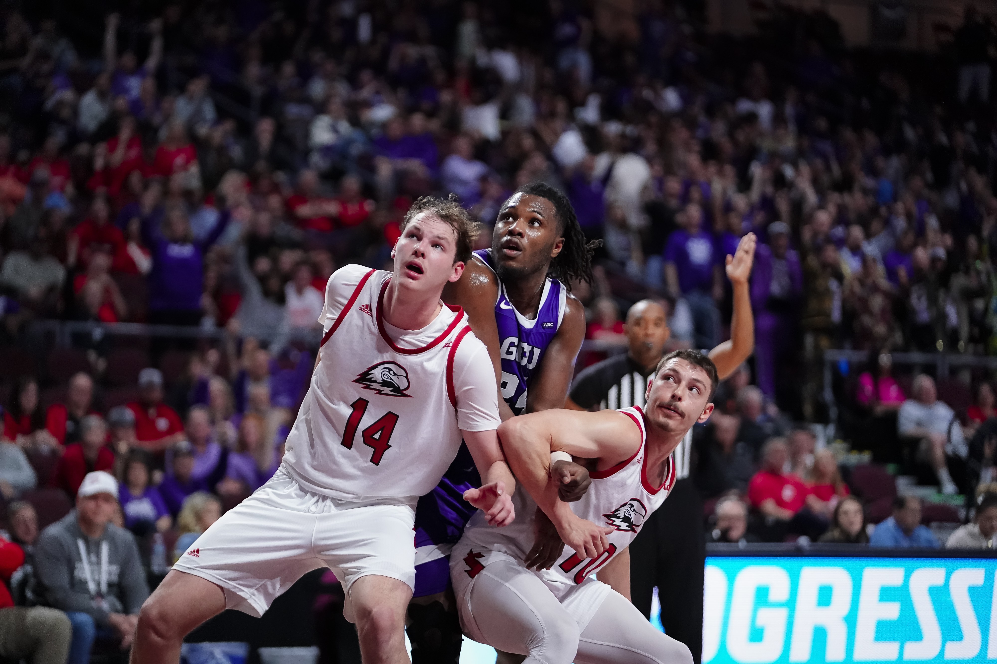 Grand Canyon overwhelms Southern Utah in WAC Tournament final