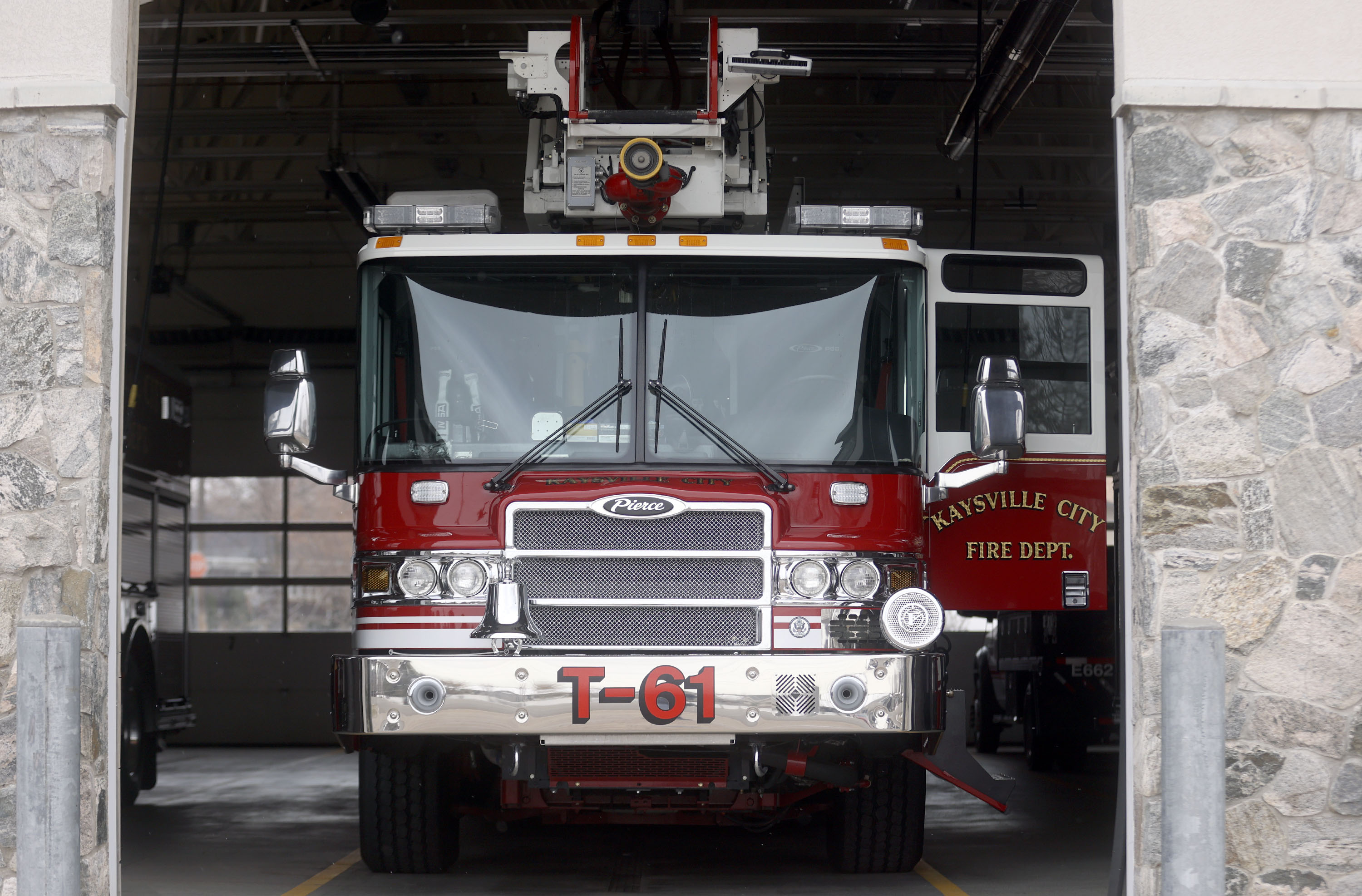 A former Kaysville firefighter admitted Tuesday to having a sexual conversation with an undercover officer pretending to be a teenage girl.