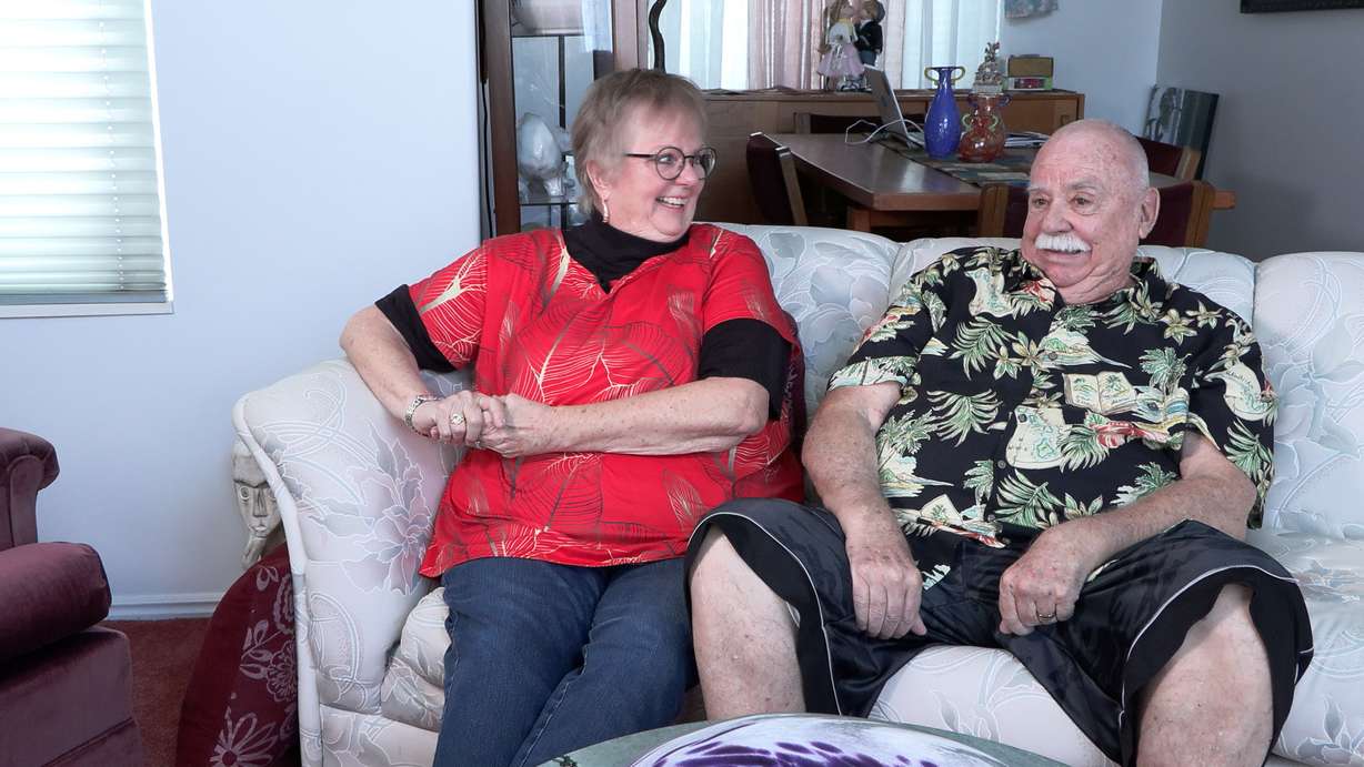 Hawaii super fans Linda and David Pearson travel to the Aloha State every December. They Got Gephardt after a booking error left them paying for costly return flights.