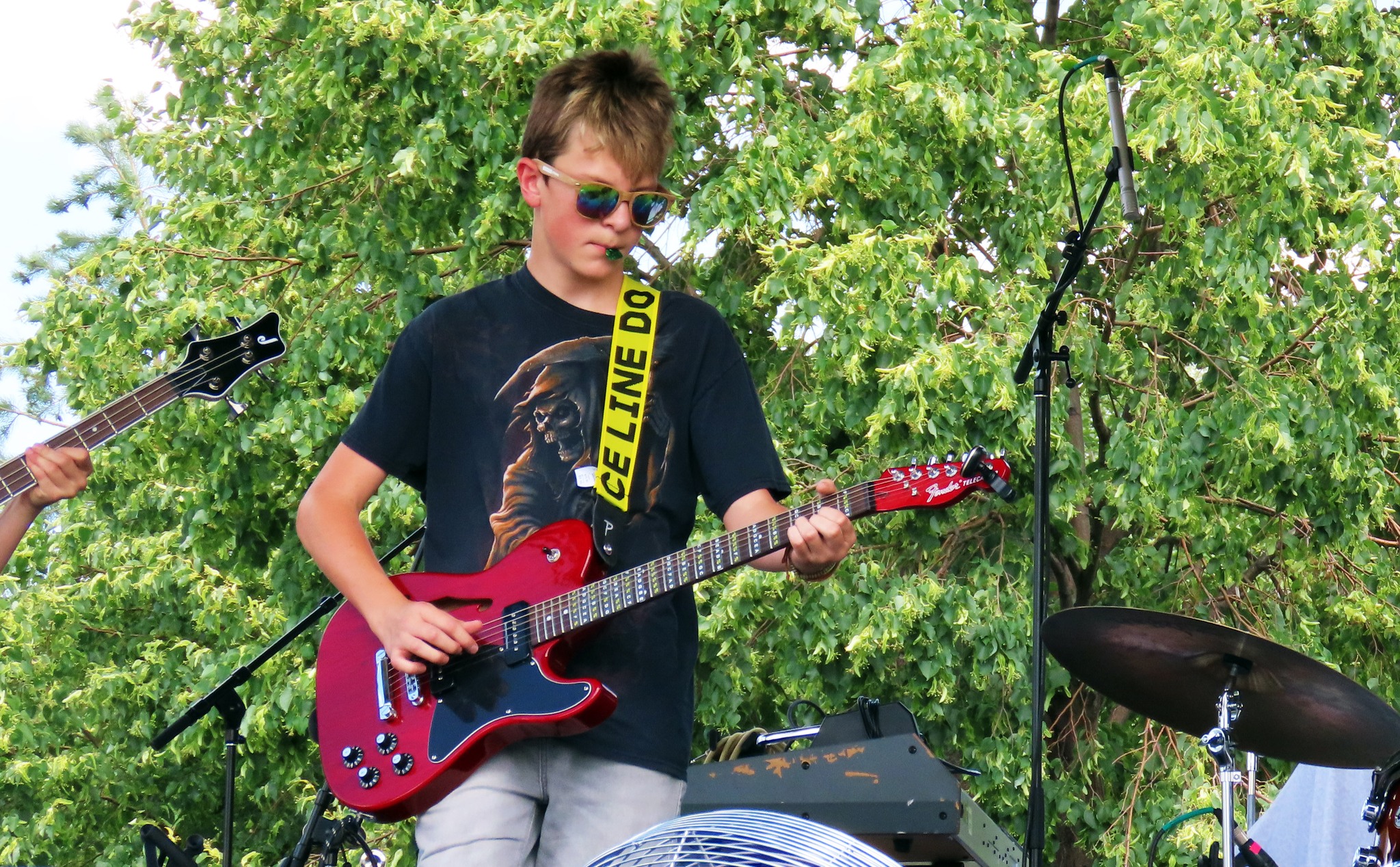 UOS middle school guitarist focuses on his craft while earning high school credits