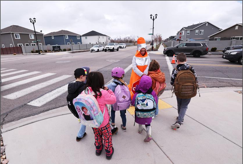 3 Things Crossing Guards Want You and Your Kids To Know - Safe Routes Utah