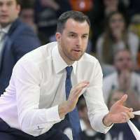 Details of new Utah State hoops coach Danny Sprinkle's contract, and more