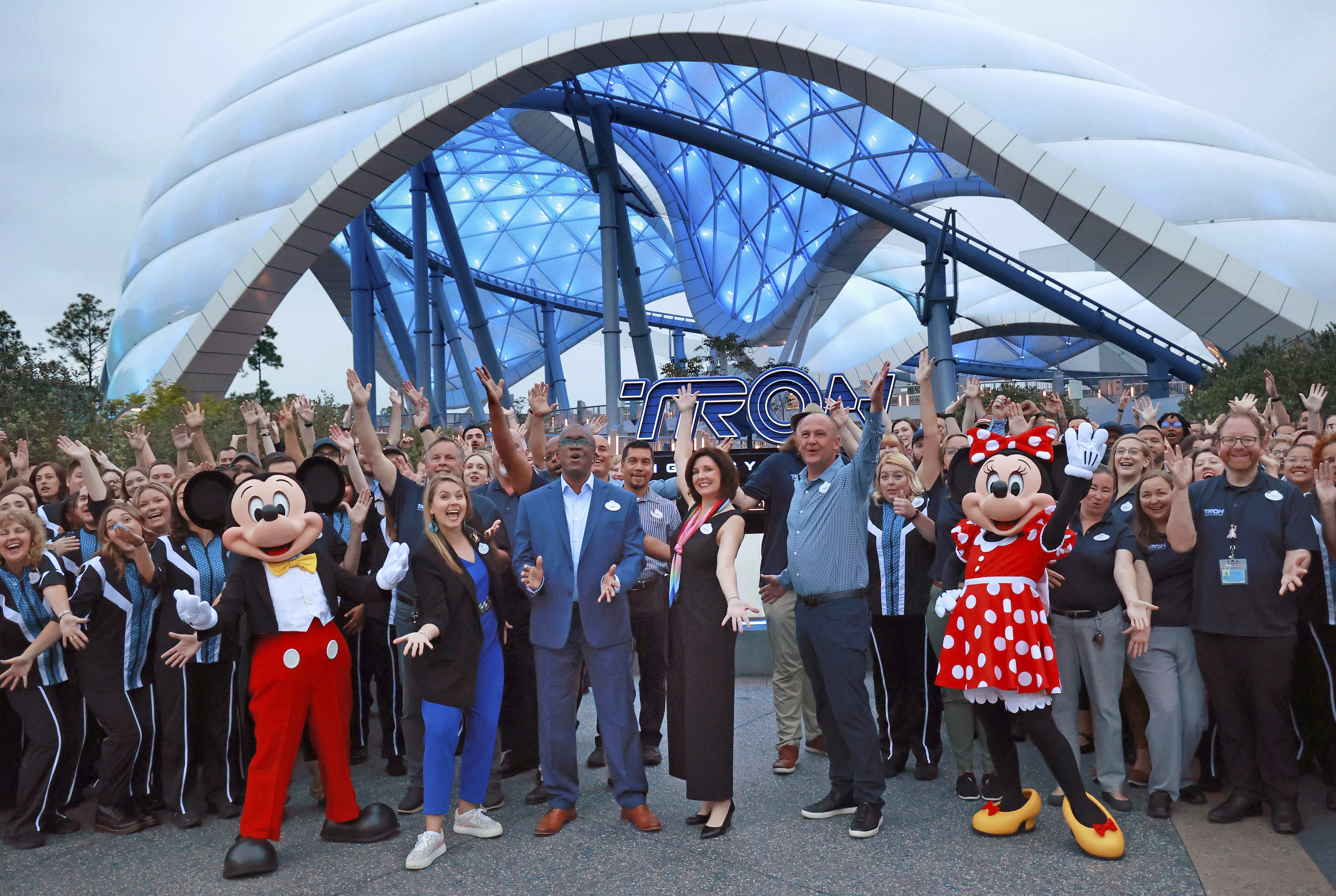 Gov. Ron DeSantis and Florida lawmakers are ratcheting up pressure on Walt Disney World. 