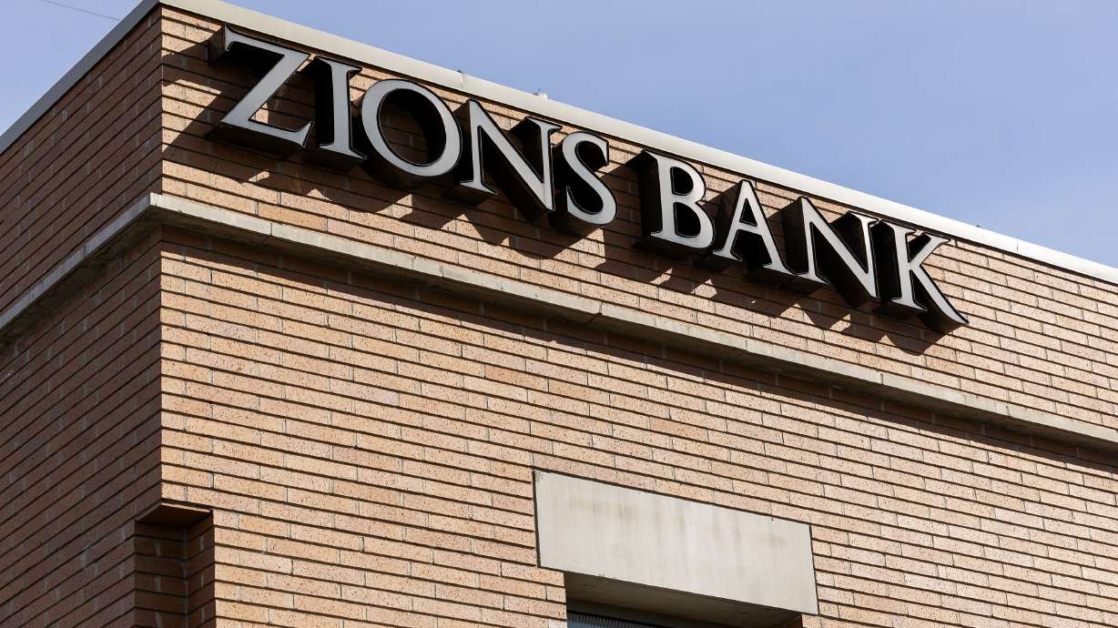 A Zions Bank branch at 7015 South Highland Dr. in Cottonwood Heights on March 14. Zions pushes back on Moody's report, which downgraded its rating.