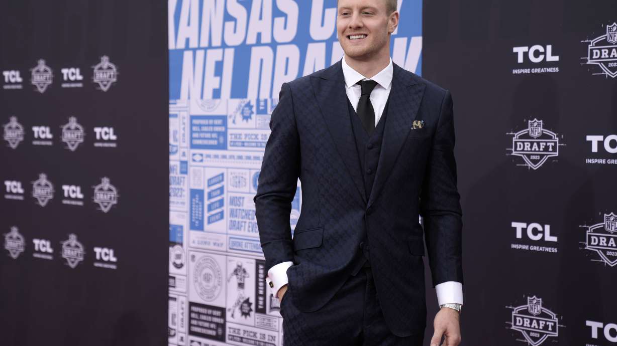 Kentucky quarterback Will Levis arrives on the red carpet before the first round of the NFL football draft, Thursday, April 27, 2023, in Kansas City, Mo.