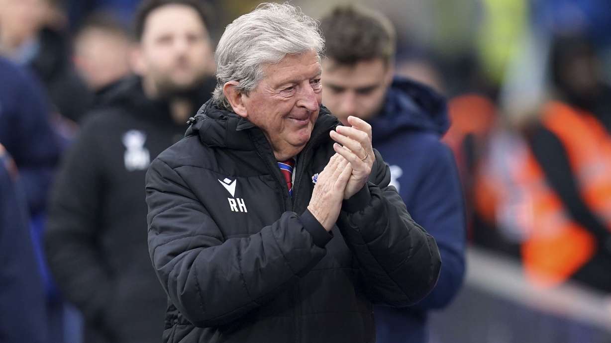 Crystal Palace manager Roy Hodgson gestures, during the English Premier League soccer match between Crystal Palace and Everton, at Selhurst Park, London, Saturday April 22, 2023.