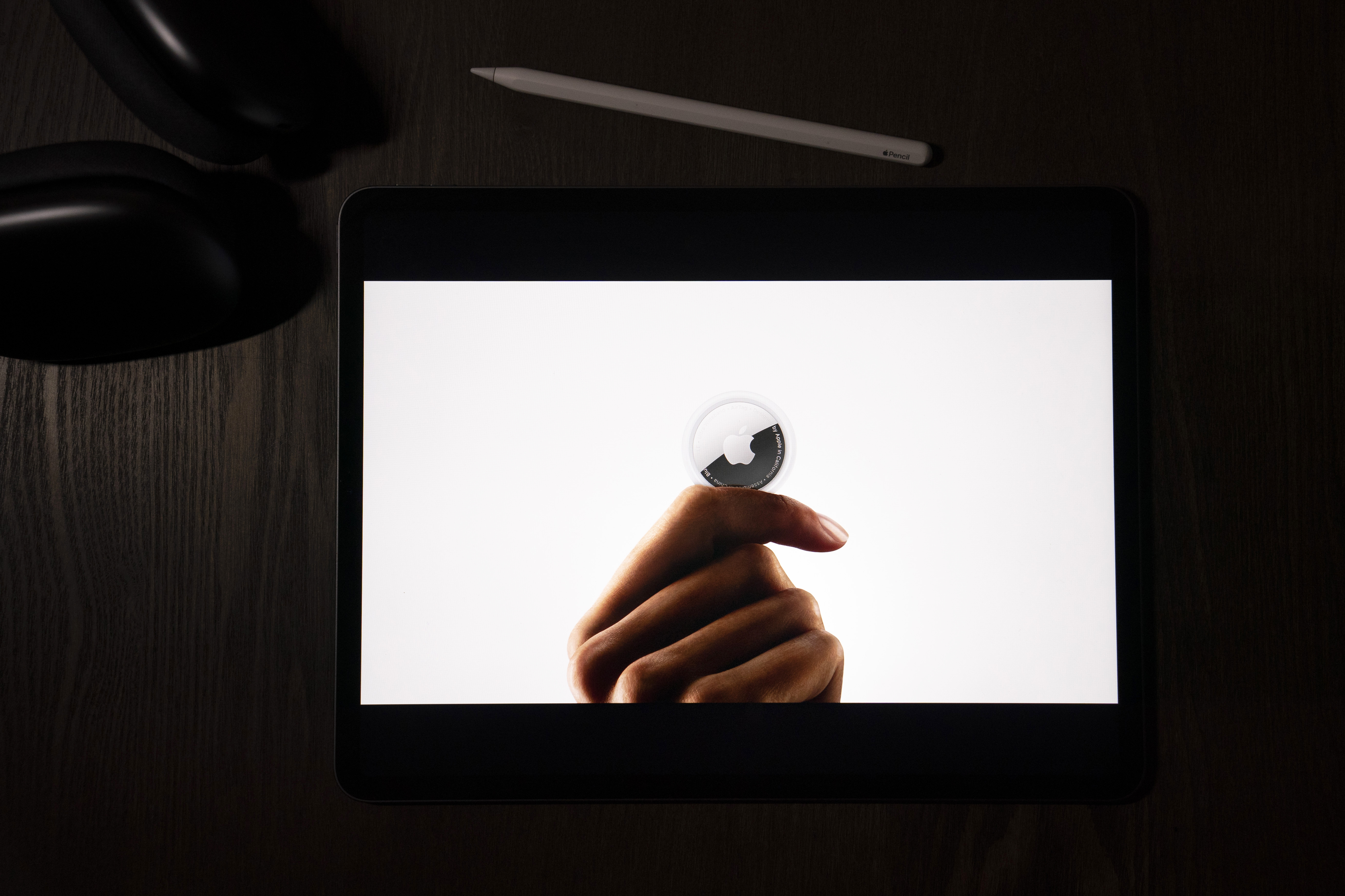 Apple and Google on Tuesday disclosed they are teaming up in an effort to thwart unwanted tracking on smartphones through Bluetooth devices designed to help people find their keys.