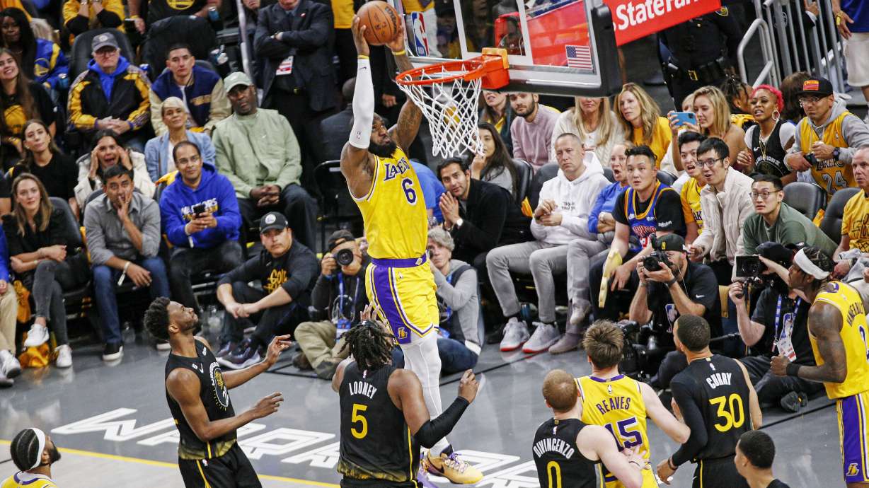 Los Angeles Lakers forward LeBron James (6) dunks against the Golden State Warriors during the fourth quarter of an NBA basketball Western Conference semifinal game, Tuesday, May 2, 2023, in San Francisco.