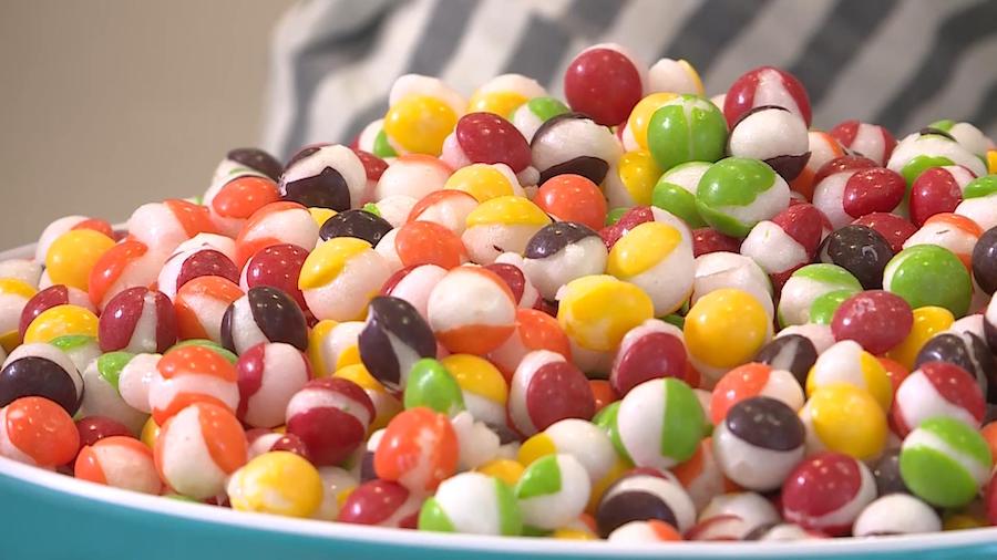 Mindy Herget and Brynn Christensen turned their side gig, selling freeze dried candies, into a full time job. Some Utahns are turning to side gigs to make ends meet, or to get a little extra cash.