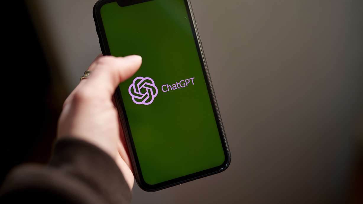A basket of stocks selected by ChatGPT, a chatbot powered by artificial intelligence, has far outperformed some of the most popular investment funds in the United Kingdom.