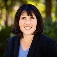 Suzanne Bates, Deseret News