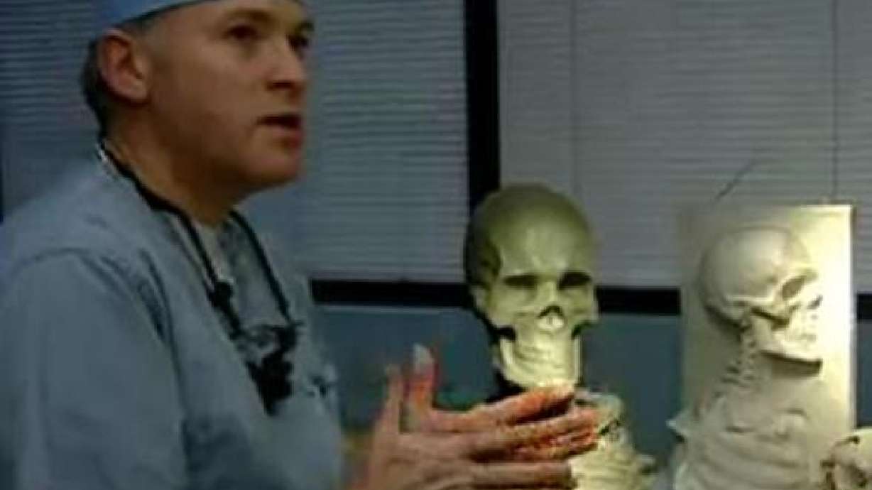 Doctors Taking Tips from Artistic Relative