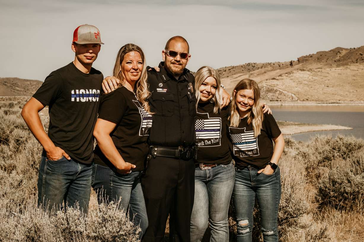 Mike Berg with his wife Melinda, and his three children: Madison, Mason and Makenna. After starting therapy a year and a half ago, his family says they’ve grown closer to each other, adding that their dad comes home from work much happier than he used to.