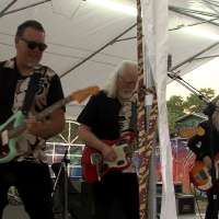 'Wipe Out' band, the Surfaris, brought real album on return to Manti