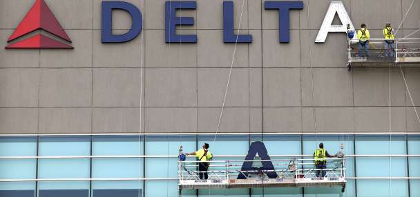 Ryan and Ashley Smith's vision brings UFC 332 back to renovated Delta Center