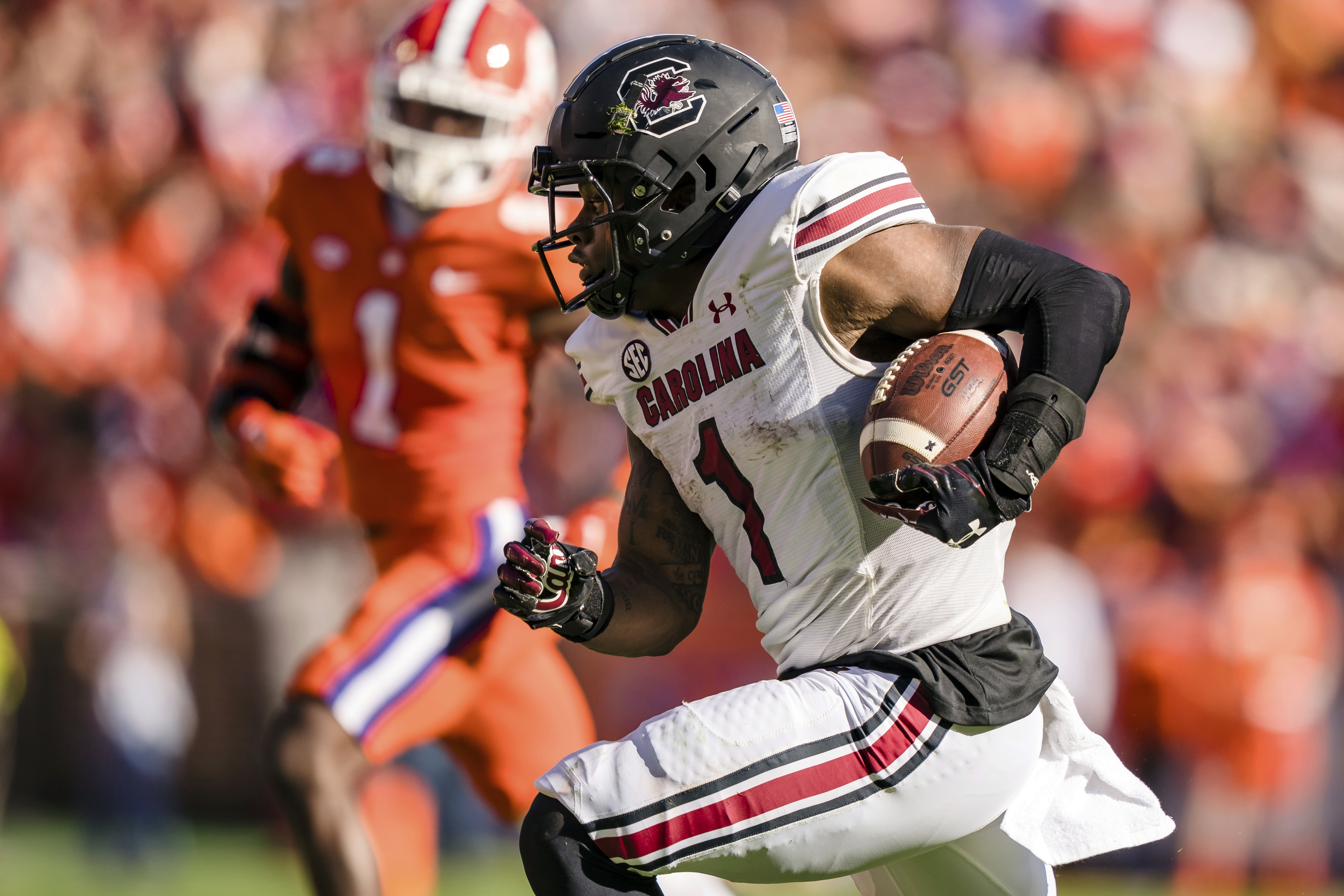 FILE - South Carolina running back MarShawn Lloyd (1) runs with the ball during an NCAA college football game against Clemson on Saturday, Nov. 26, 2022, in Clemson, S.C. South Carolina coach Shane Beamer lost some key contributors from the Gamecocks' eight-win team to the transfer portal this offseason including leading rusher MarShawn Lloyd to Southern California.