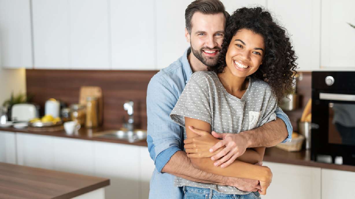 7 ways to say 'I love you' without speaking