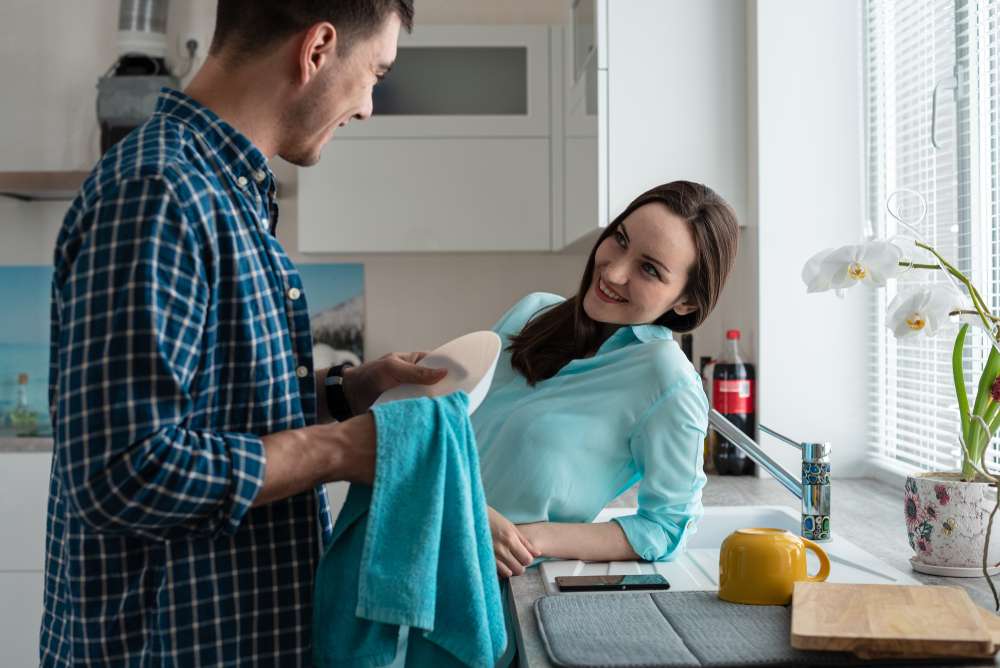 7 ways to say 'I love you' without speaking