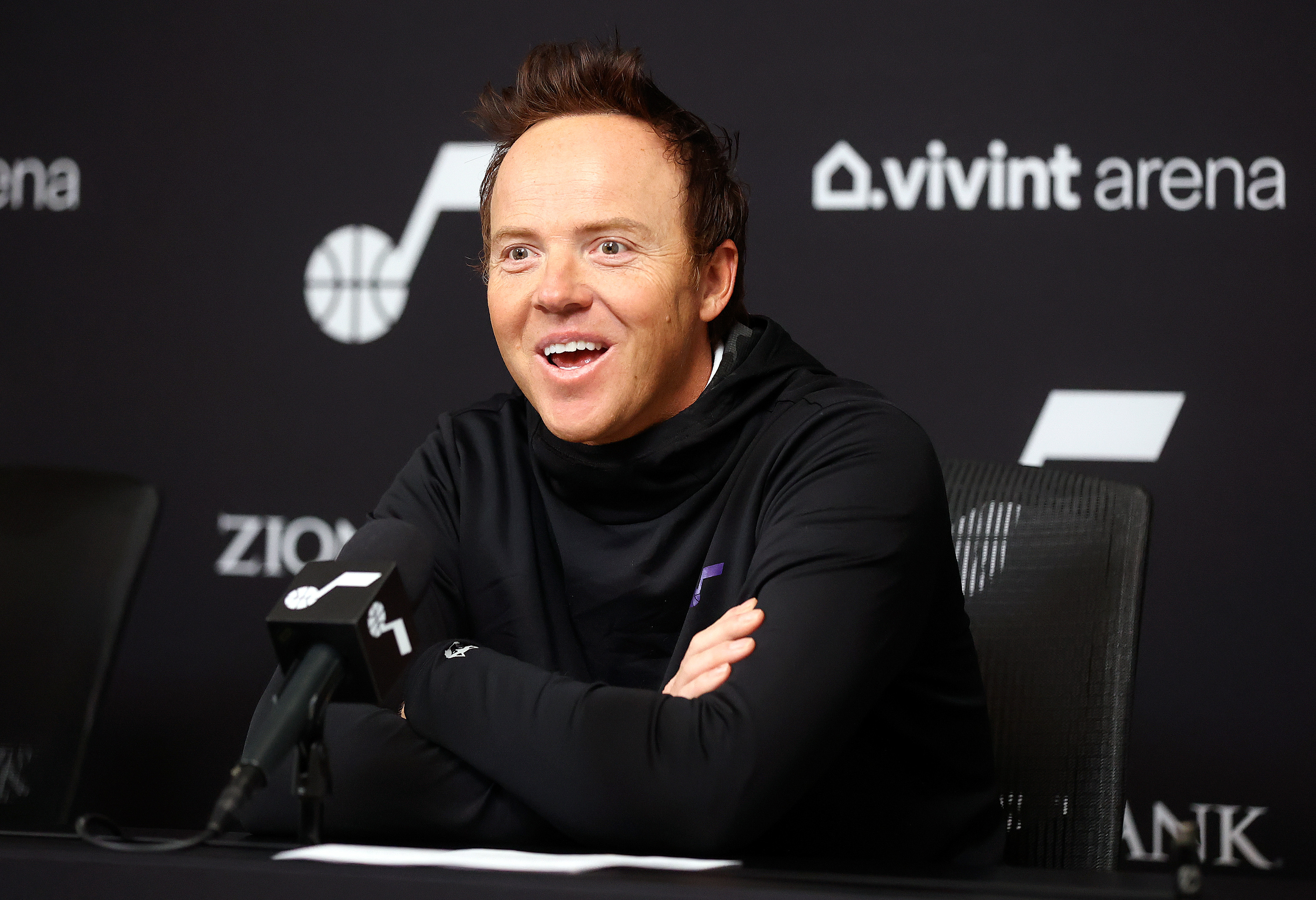 Jazz owner Ryan Smith officially makes a play for NHL