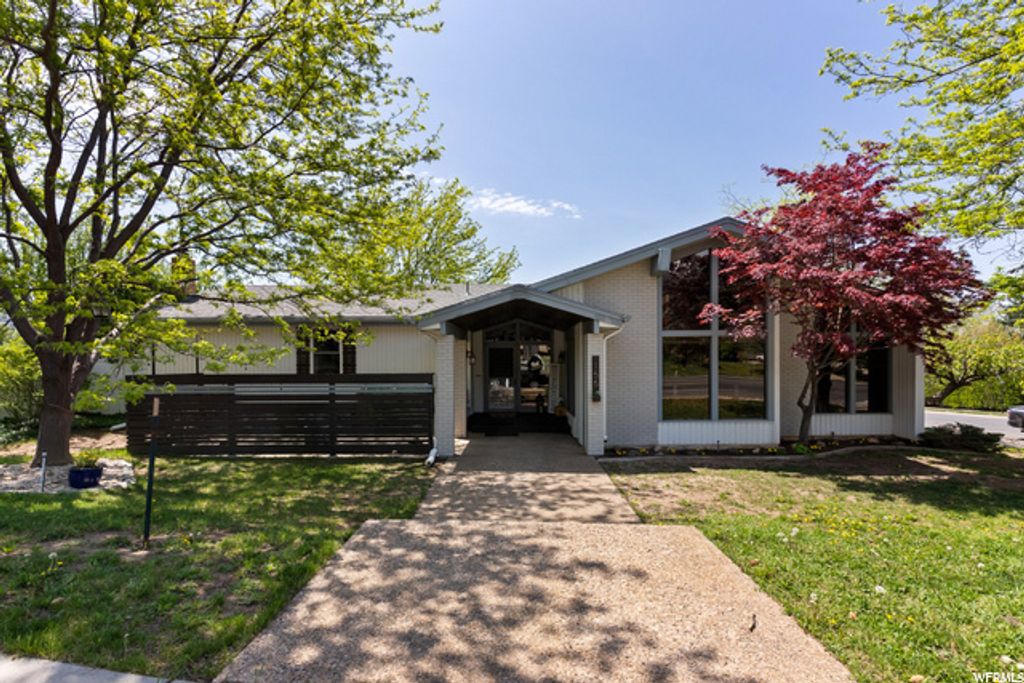 What kind of house can $500,000 get you in today's market?